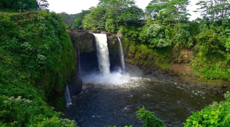 rainbow-falls-big-island-hawaii-1038x576.jpg